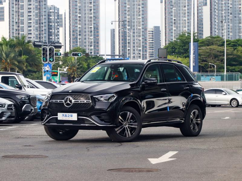 北京奔驰GLE新能源特价出售，最新报价67.48万！限时特惠
